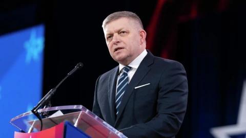 Словакия заплатит €4 млн за отказ принимать мигрантов по миграционному пакту ЕС — Фицо