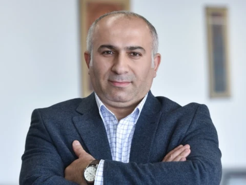 «Հրապարակ»․ Բերան «կարելու» գործընթացը նոր թափ է հավաքում