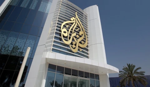 Медиасеть  Al Jazeera сообщила о гибели своего оператора Ахмеда Вашаха в результате израильского удара в Газе