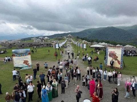 Հայաստանի քարտեզն է, որի տարածքը Բաքուն համարում է «Արևմտյան Ադրբեջան». Ղահրամանյան