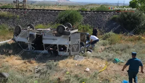 Պարզվել է Արտենիում «Ford Transit»-ի և «ԶԻԼ»-ի բախման հետևանքով մահացածի և վիրավորների ինքնությունը