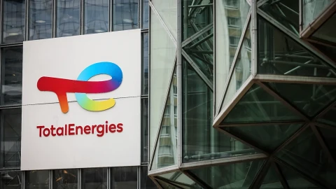 Суд в Париже обязал TotalEnergies отчитаться о климатических рисках, связанных с использованием её продукции