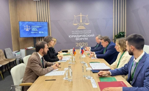 Србуи Галян пригласила министра юстиции России в Армению