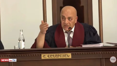 Заседание КС Армении по иску политических сил: При чем Дженнифер Лопес и кто такой армянский избиратель?