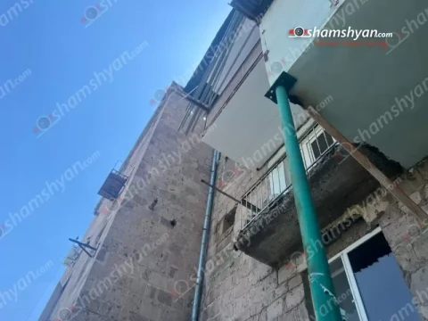 24-летний молодой человек по неосторожности упал  с четвертого этажа одного из ереванских зданий: он погиб