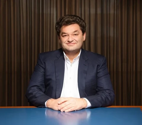 «Кровавая баня» в Монако: украинский олигарх Вадим Ермолаев и его семья подорвались на бомбе в элитном ЖК