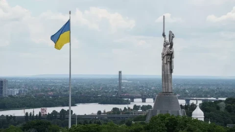 Reuters: Украина запрашивает 6,6 млрд евро из мирного фонда ЕС на военную помощь