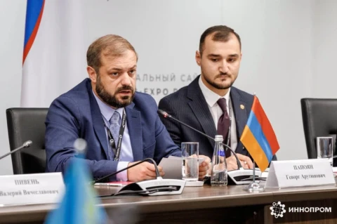 Глава Минэкономики Армении в России: Это благоприятная возможность для обсуждения перспектив промышленного сотрудничества
