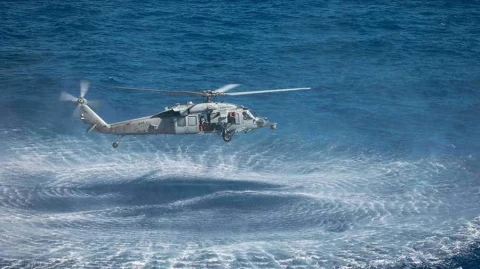 ВМС США прекратили поиски пропавшего после крушения вертолета в Аравийском море