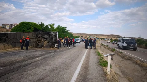В Турции перевернулся автобус: пострадал 41 человек