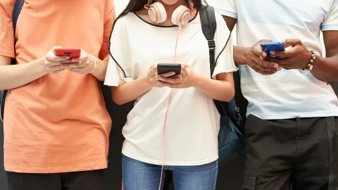 Study: Australia's social media ban for teenagers proved ineffective due to weak age verification
