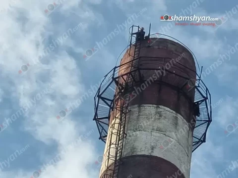 Բյուրեղավանում քաղաքացին, ով ասում է՝ ինքը Ֆիդել Կաստրոն է, բարձրացել է 70 մետրանոց աշտարակի վրա և սպառնում է նետվել