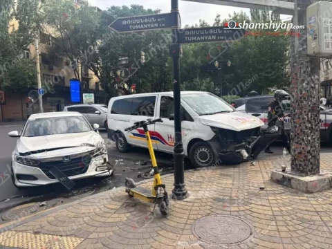 Աբովյան-Թումանյան խաչմերուկում բախվել են Mercedes Vito-ն և Honda Accord-ը. Կա վիրավոր