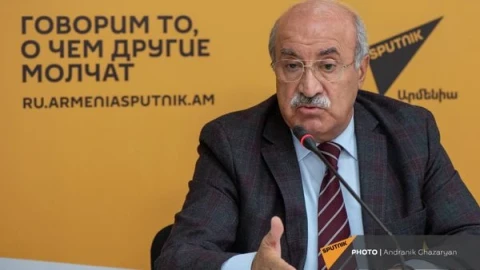 Хосров Арутюнян: Парламентские выборы в Армении были насыщены самыми вопиющими нарушениями и беззакониями