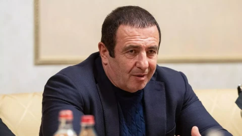 Федерация пауэрлифтинга Армении выразила поддержку Гагику Царукяну
