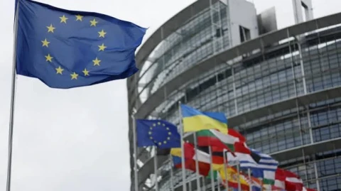 ЕС одобрил закрытие новых переговорных разделов для Албании и Черногории