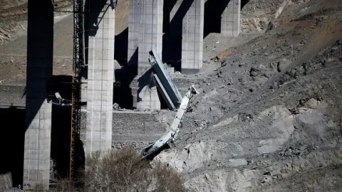 Իրանում վերականգնել են ԱՄՆ-ի հարվածից վնասված կամուրջը