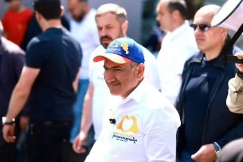 Гражданка Армении подала в суд на Никола Пашиняна