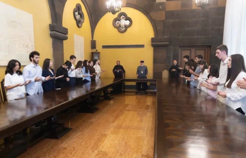 The Catholicos of All Armenians Sends a Message to Diaspora Armenian Youth