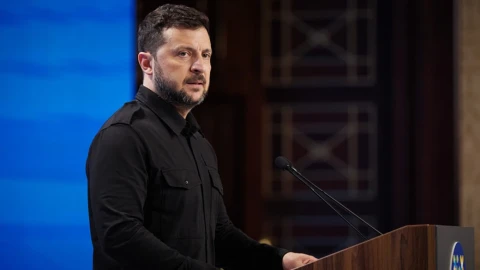 Зеленский заявил, что у Украины закончились ракеты ПВО для борьбы с баллистикой
