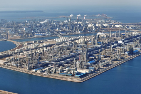 Washington Examiner: Иран за 26 дней экспортировал нефтепродуктов на $6 млрд.