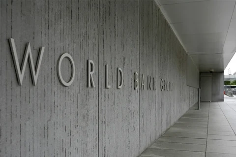 World Bank warns of risks to Armenia’s economy from restrictions on exports to Russia