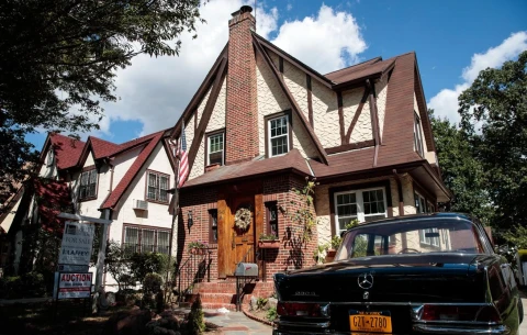 NY Post: In the US, the house where Trump spent part of his childhood was sold