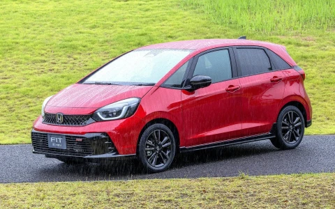 Honda Fit receives a light update