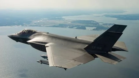 США увеличивают группировку авиации на Ближнем Востоке на фоне эскалации с Ираном