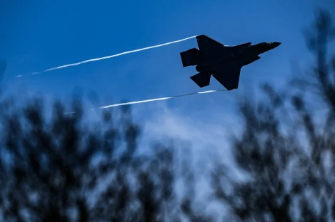 The New York Times: США перебросили на Ближний Восток дополнительные военные самолёты