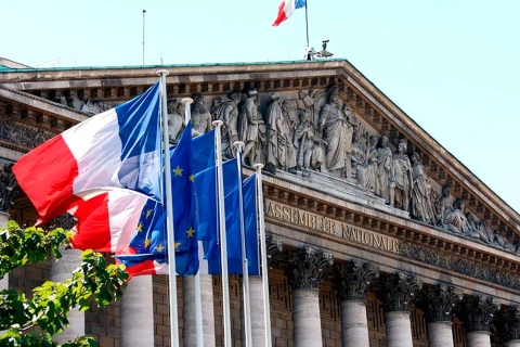 French Foreign Ministry warns of 'consequences' after diplomats detained in Tehran