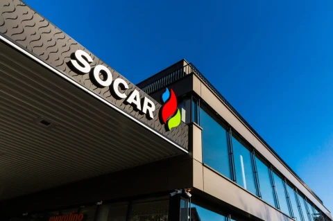 The Government of Azerbaijan and SOCAR Owe Nearly $500,000 for Luxury Carpets