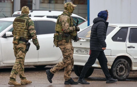 Мигрантов будут выдворять из России за неповиновение военным на границе