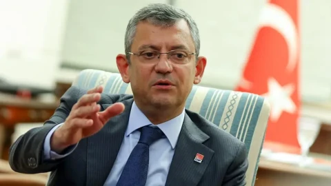 Թուրքական ընդդիմության առաջնորդ Օզգյուր Օզելը նոր կուսակցություն կստեղծի