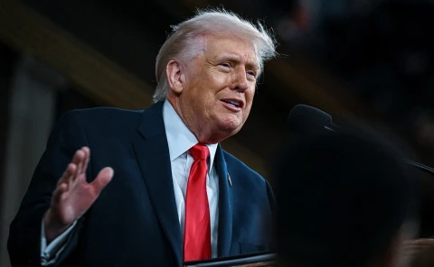 WSJ: Trump expected to quickly end the war with Iran, but the conflict dragged on