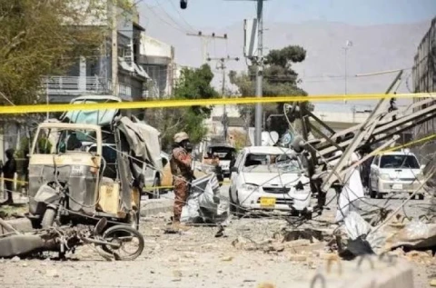 14 killed in suicide bombing attack in Pakistan