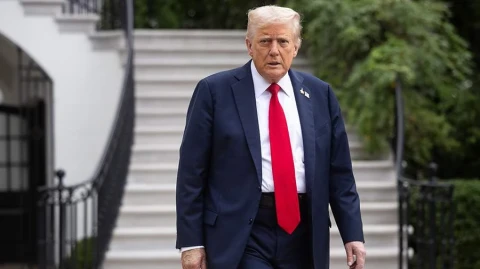Trump posted an image of himself with the inscription "2028"
