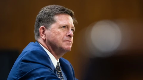 Сенат США поддержал назначение Клейтона главой Нацразведки