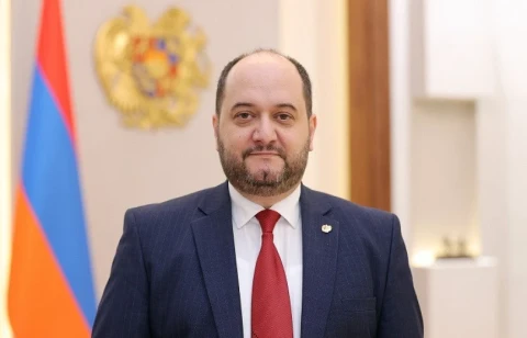 Слухи о «смерти» сильно преувеличены: Глава аппарата премьер-министра Армении – журналистам