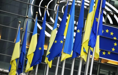 ЕС пообещал Украине еще €8,3 млрд