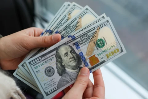 US dollar, euro exchange rates up in Armenia