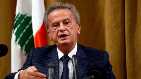 Former Lebanese central bank chief Riad Salameh transferred to prison in embezzlement case