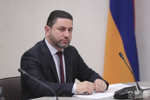 Давид Гамбарян назначен руководителем-генеральным секретарем аппарата НС Армении