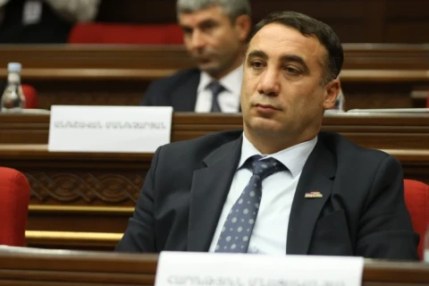 Самочувствие депутата от «Сильной Армении» ухудшилось: ему оказывают медицинскую помощь