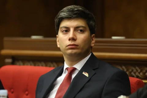Оппозиционный депутат - о принятии «антисафаровского закона»: Не следует ждать, пока угроза станет реальностью