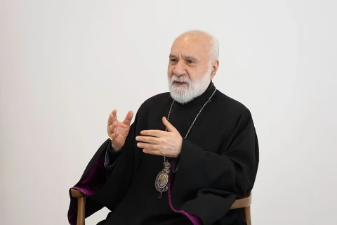 Архиепископ Натан Ованнисян: Властям Армении не удастся экспроприировать Армянскую Апостольскую церковь