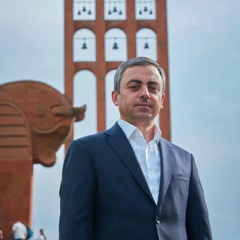 Մեզ առաջարկվողը ոչ միայն հեռու է խաղաղությունից, այլ հակադիր է բուն խաղաղության կոնցեպտին. Սաղաթելյան