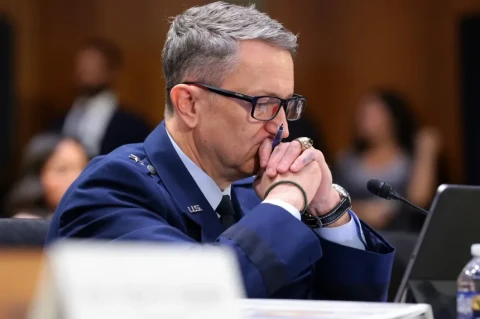 CNN: Глава Генштаба США ищет «выход» из войны с Ираном на фоне ограничений авиации