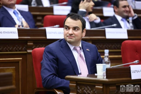 Newspaper: Reason for parliament opposition "Strong Armenia" Faction leader's controversial decision on chairmanship of Standing Committee on European Integration