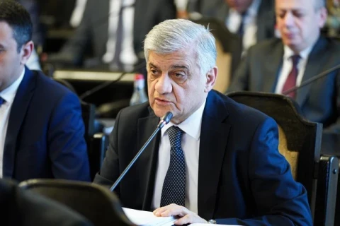 «Հրապարակ»․ Արմեն Ղուլարյանի հույսը չի «մեռնում»